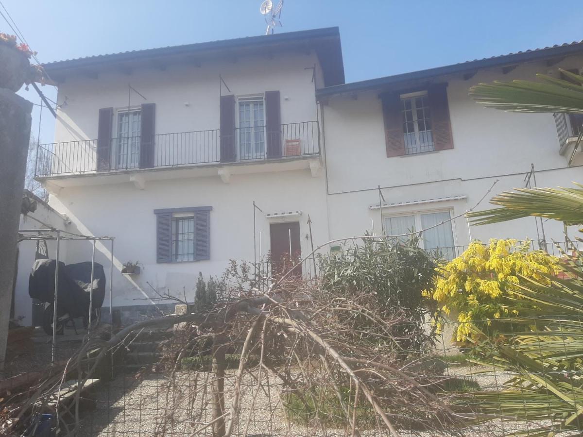 Hotel La Casa Di Pietro Cerrione Exterior foto